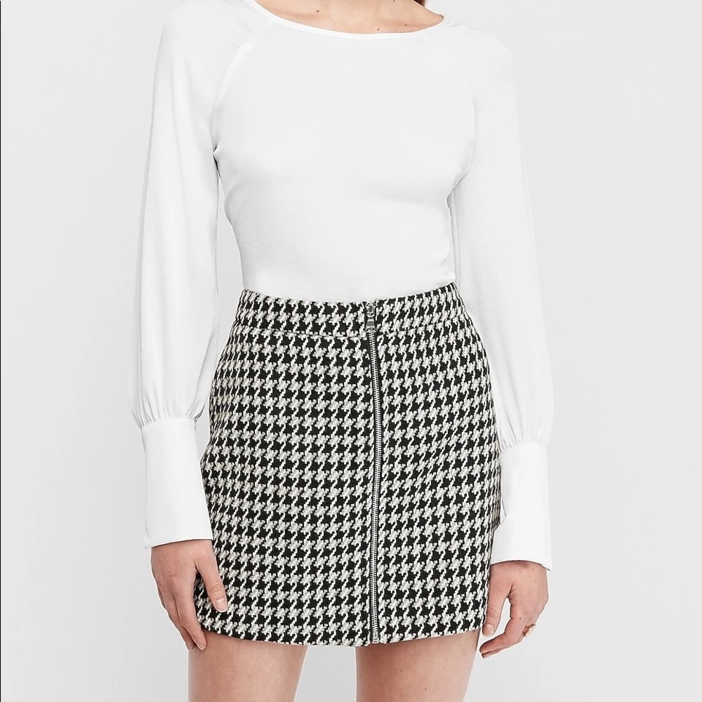 Express houndstooth mini skirt
